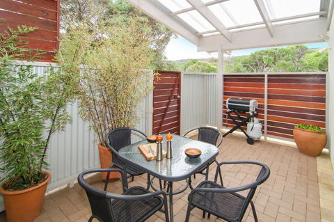 Margaret River Beach Studios - Accommodation Tasmania 4