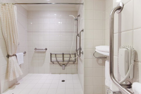 Duxton Hotel Perth - Accommodation Tasmania 4