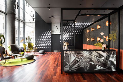 QT Perth - Accommodation Tasmania 11