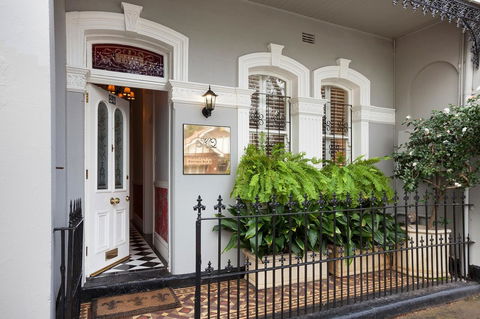 Stunning Terrace In Centennial Park - Accommodation Tasmania 0