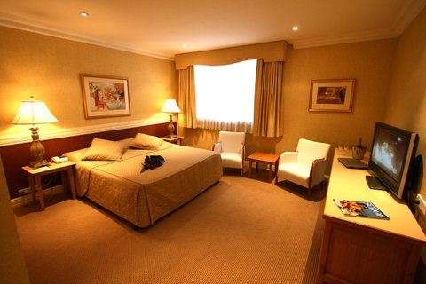 European Hotel - Accommodation Tasmania 24