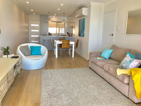 Cottesloe Beachfront Ocean View Apartment - Accommodation Tasmania 7
