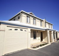 Palm Beach Manor - Accommodation Tasmania