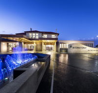 International on the Water Hotel - Accommodation Tasmania