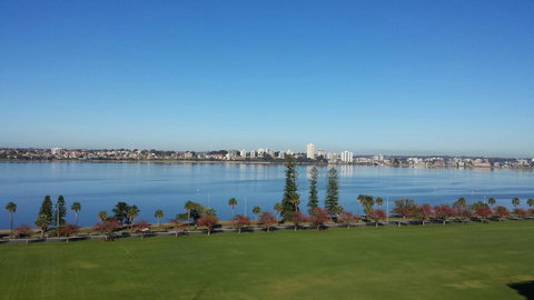 Crowne Plaza Perth, An IHG Hotel - Accommodation Tasmania 7
