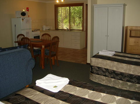 Travellers Rest Motel - Accommodation Tasmania 18