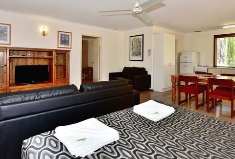 Travellers Rest Motel - Accommodation Tasmania 3