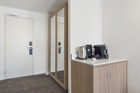 Metro Hotel Perth - Accommodation Tasmania 1