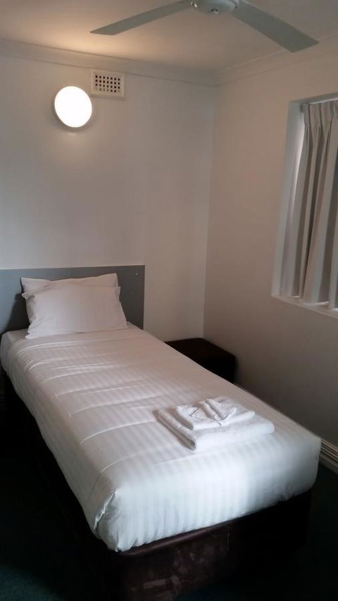 Akara Hotel - Accommodation Tasmania 6
