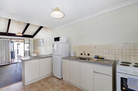 West Beach Lagoon 123 - Location & Views!!! - Accommodation Tasmania 10