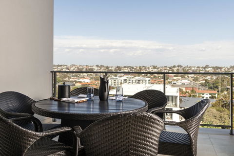 Ramada By Wyndham VetroBlu Scarborough Beach - Accommodation Tasmania 9