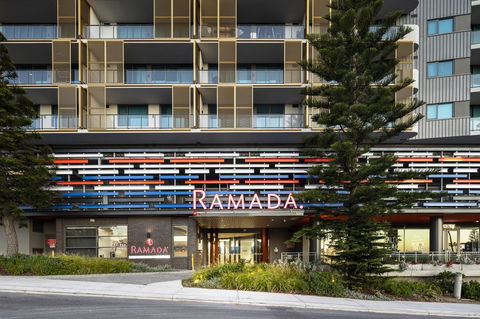 Ramada By Wyndham VetroBlu Scarborough Beach - Accommodation Tasmania 5