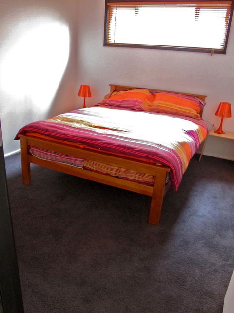 Pendeli Beach House - Accommodation Tasmania 6