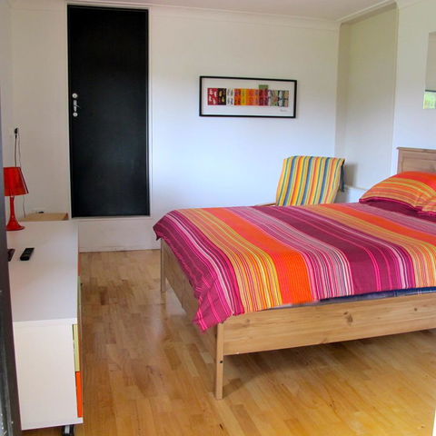 Pendeli Beach House - Accommodation Tasmania 4