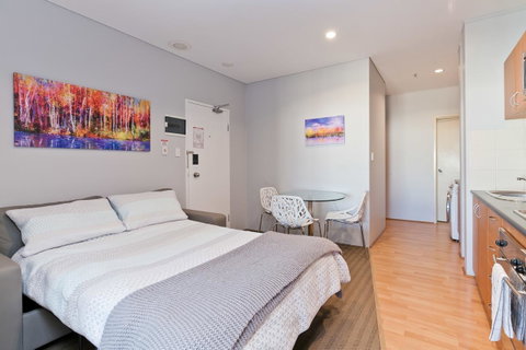 Central City Exclusive Apartments - Accommodation Tasmania 14