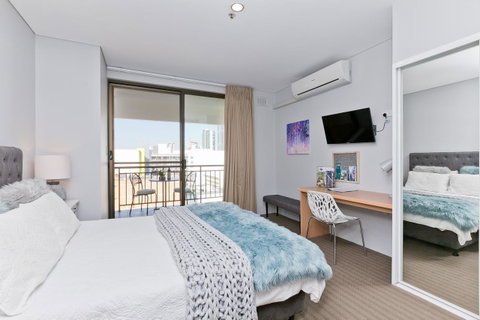 Central City Exclusive Apartments - Accommodation Tasmania 11