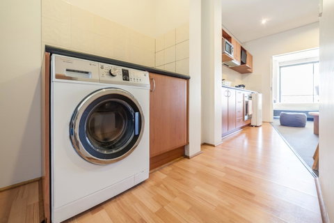 Central City Exclusive Apartments - Accommodation Tasmania 20