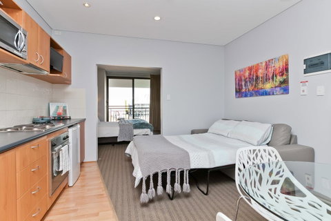 Central City Exclusive Apartments - Accommodation Tasmania 13