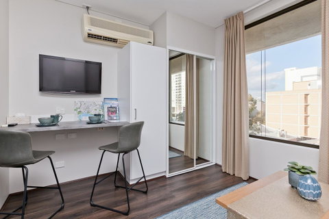 Central City Exclusive Apartments - Accommodation Tasmania 23