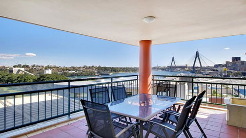 Darling Harbor Apartment - Accommodation Tasmania 6