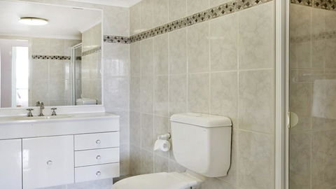 Darling Harbor Apartment - Accommodation Tasmania 5