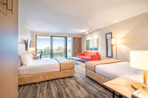 Narrabeen Sands Hotel By Nightcap Plus - Accommodation Tasmania 0