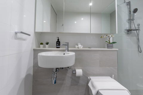 Inner City Stylish Apt Walk To Green Square - Accommodation Tasmania 3