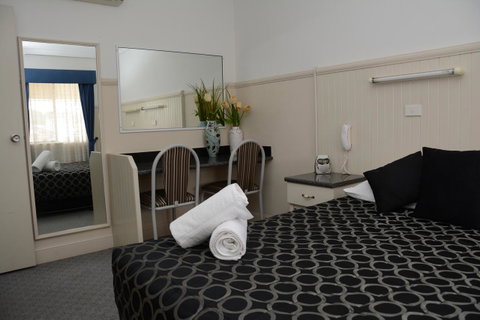 Ben Chifley Motor Inn - Accommodation Tasmania 18