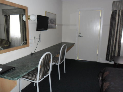 Ben Chifley Motor Inn - Accommodation Tasmania 40