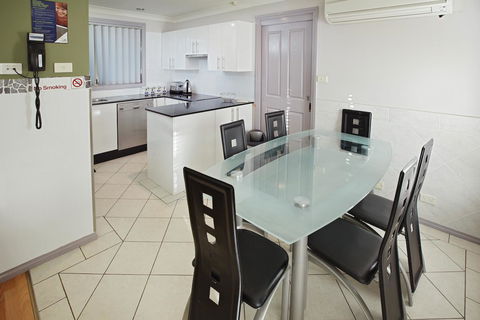 Jesmond Executive Villas - Accommodation Tasmania 35