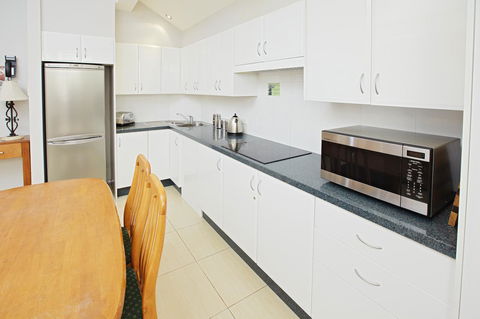 Jesmond Executive Villas - Accommodation Tasmania 24