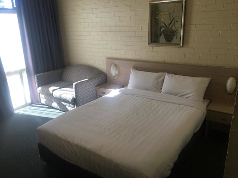 Junee Motor Inn - Accommodation Tasmania 14