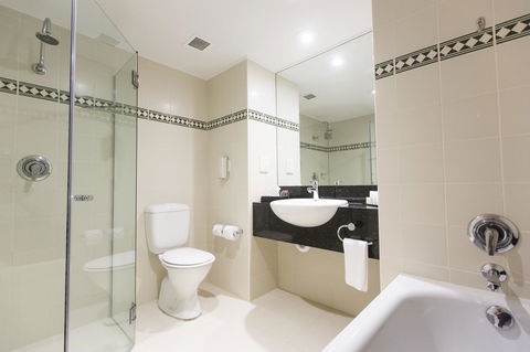 Rydges World Square - Accommodation Tasmania 4