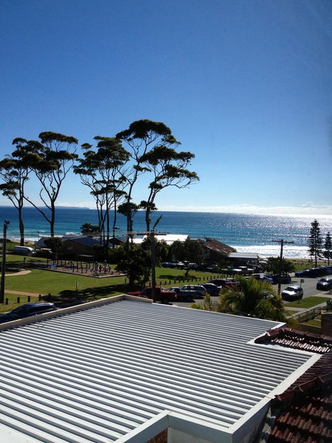 Breakers Apartments - Accommodation Tasmania 3