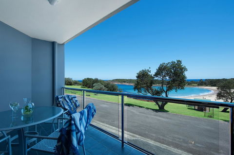 On The Beach Getaway - Accommodation Tasmania 0