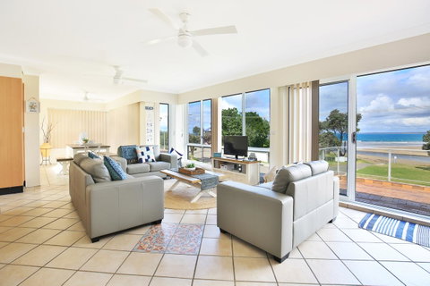The Rotunda, Gerroa - Accommodation Tasmania 3