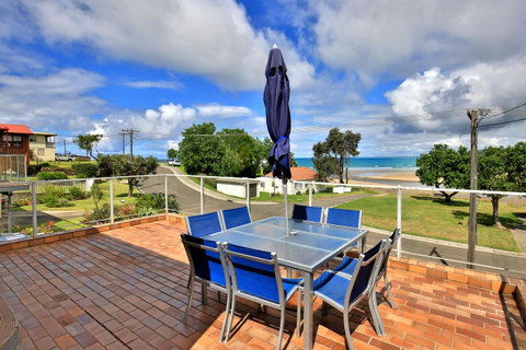 The Rotunda, Gerroa - Accommodation Tasmania 1