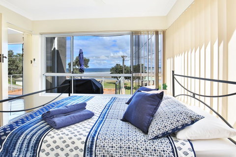 The Rotunda, Gerroa - Accommodation Tasmania 17