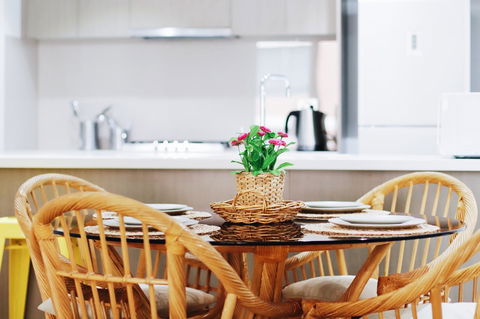 Modern & Cosy 2-Bedroom Apartment Hornsby - Accommodation Tasmania 7