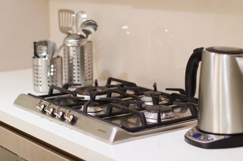Modern & Cosy 2-Bedroom Apartment Hornsby - Accommodation Tasmania 10