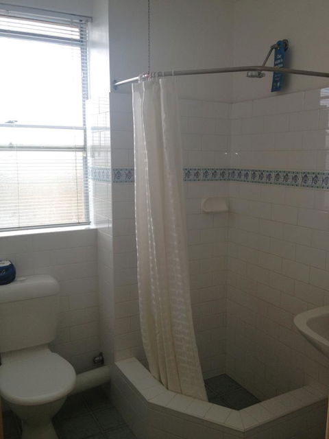 Oxley Cove Holiday Apartment - Accommodation Tasmania 10