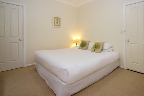 Stay In Mudgee The Grove, The Church, And Premium Private Homestead - Accommodation Tasmania 17