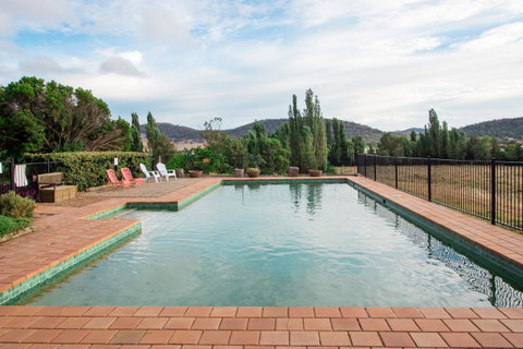Stay In Mudgee The Grove, The Church, And Premium Private Homestead - Accommodation Tasmania 18
