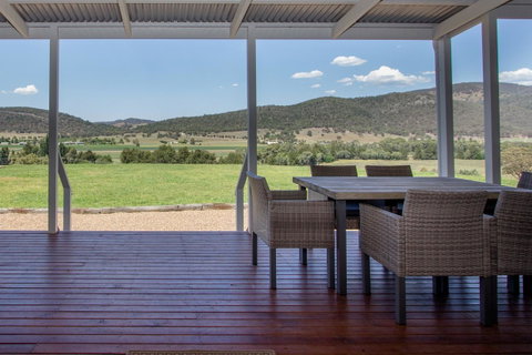 Stay In Mudgee The Grove, The Church, And Premium Private Homestead - Accommodation Tasmania 2