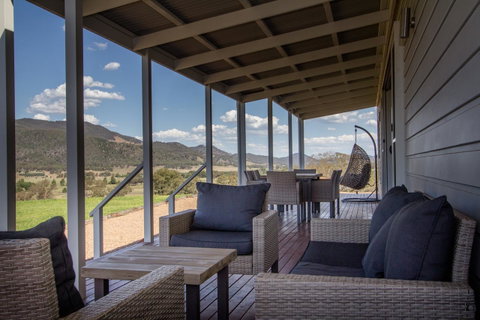 Stay In Mudgee The Grove, The Church, And Premium Private Homestead - Accommodation Tasmania 8