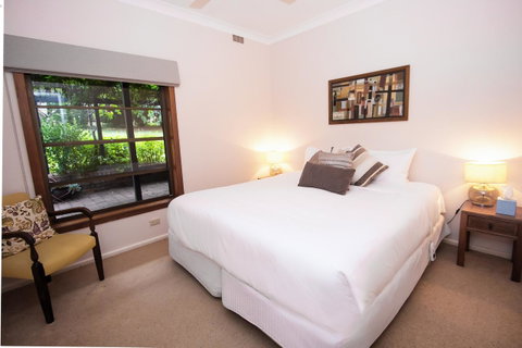 Stay In Mudgee The Grove, The Church, And Premium Private Homestead - Accommodation Tasmania 32