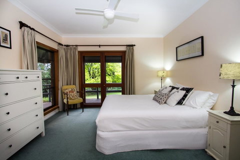 Stay In Mudgee The Grove, The Church, And Premium Private Homestead - Accommodation Tasmania 31