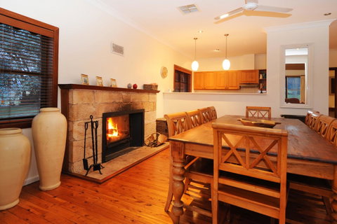 Stay In Mudgee The Grove, The Church, And Premium Private Homestead - Accommodation Tasmania 43