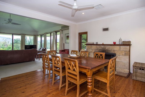 Stay In Mudgee The Grove, The Church, And Premium Private Homestead - Accommodation Tasmania 37