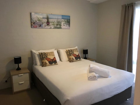 Mariner Bay Apartments - Accommodation Tasmania 11